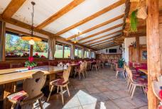 Bar und Speisesaal